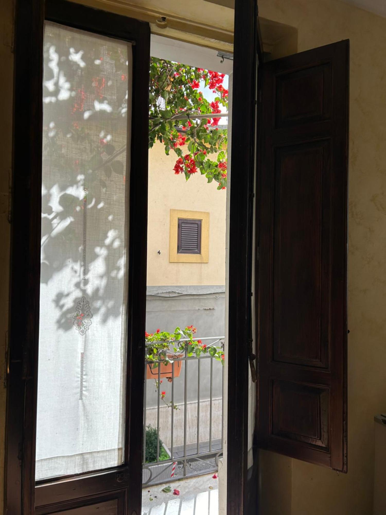 B&B L'Angolo Sulla Piazza Mirabella Imbaccari Extérieur photo